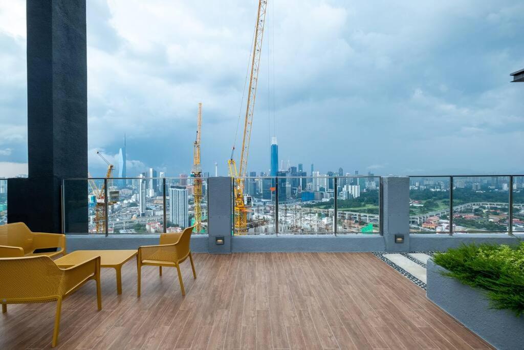 Sv2 Linked Bridge To Mall公寓桥直达双威永乐城商场 Kuala Lumpur